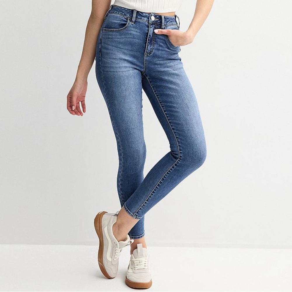 Juniors SO High Rise Jegging